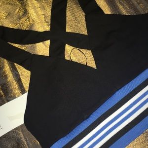 🆕Zara Crop Top with criss cross back in Sz M.